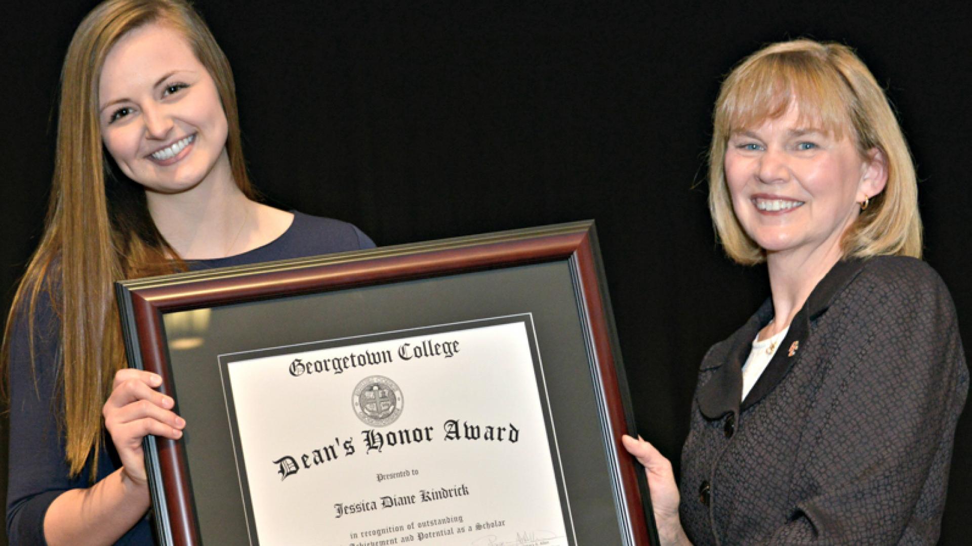 Jessica Kindrick Accepting Dean's Award